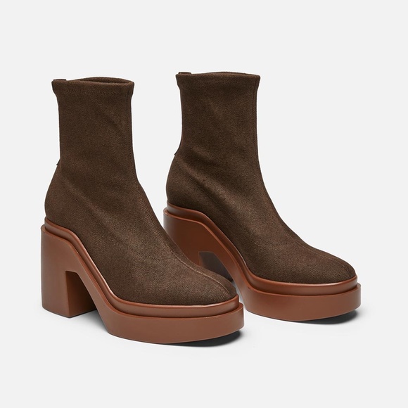 Robert Clergerie Chocolate Brown Ankle Booties - Picture 2 of 4